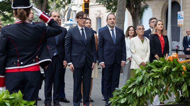 Los partidos participan en la celebración de la Diada de Cataluña - Informativo 24h | Ver