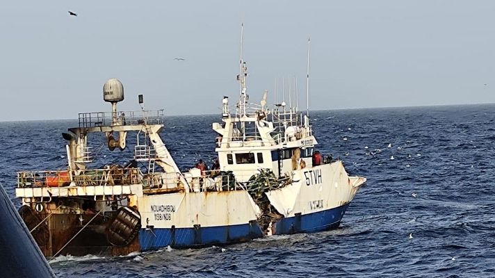 Telediario Fin de Semana - Tres españoles rescatados en el naufragio de un pesquero