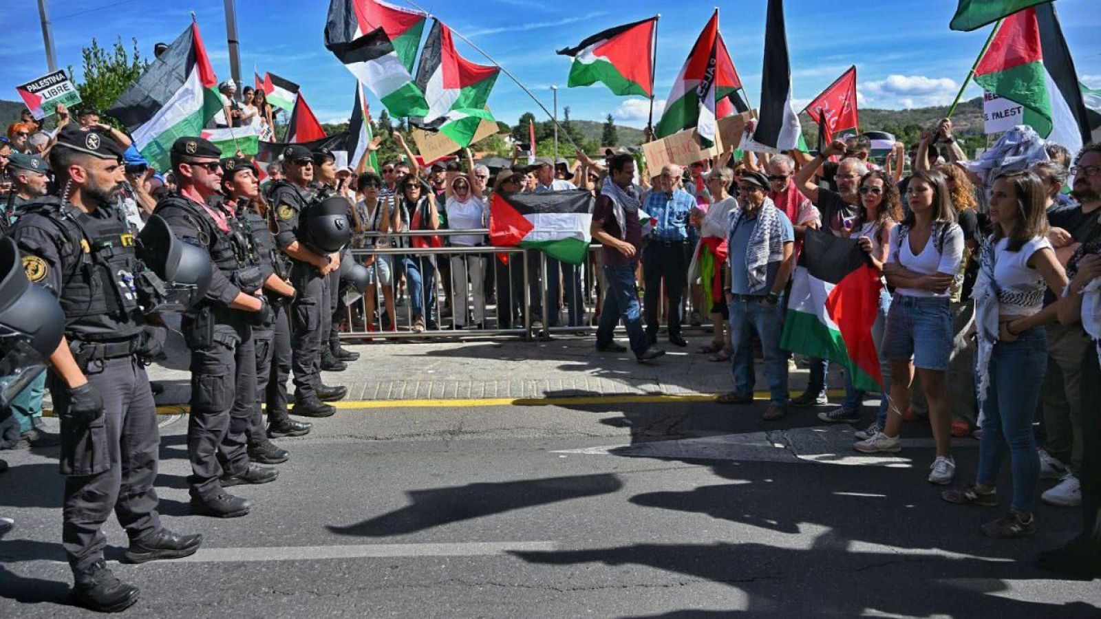 Protestas propalestinas en la penúltima etapa de La Vuelta | Ver