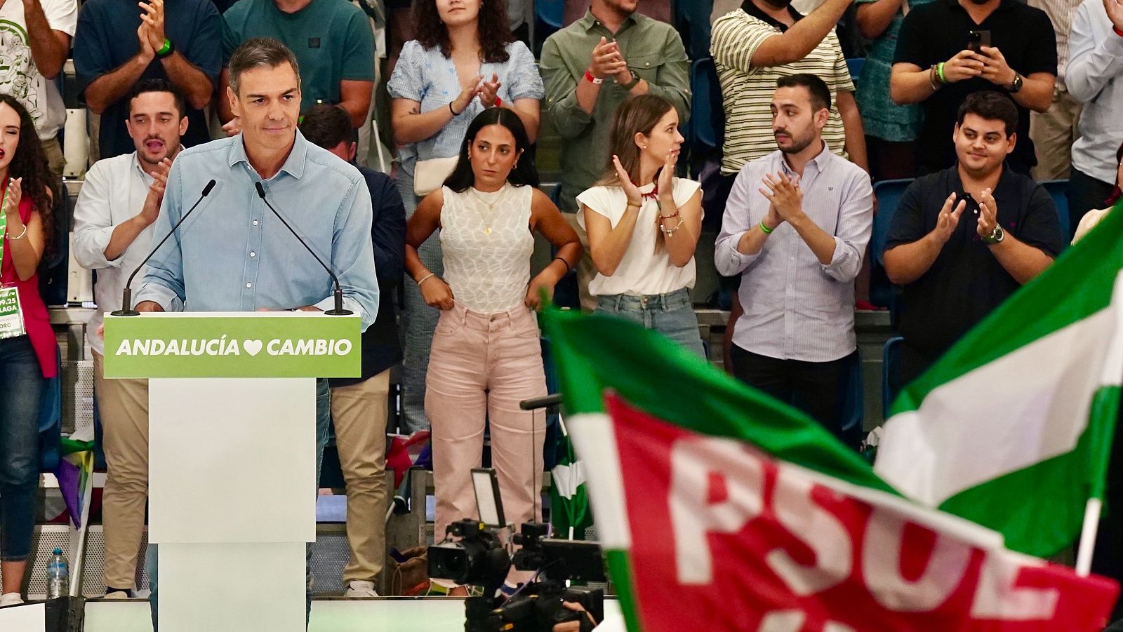 Sánchez califica a Feijoó como "una mala copia de Abascal" | Ver