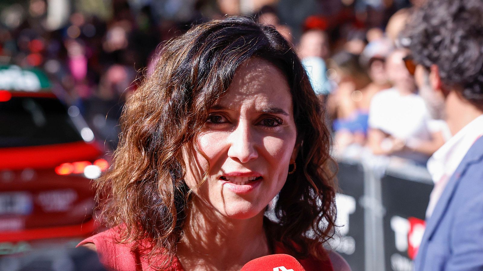 Ayuso pide no "jalear" las protestas en la Vuelta - Fin de semana 24h | Ver