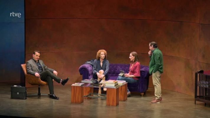 Atención obras - Un Dios salvaje