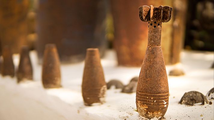 La tarde en 24h - Más de 300 civiles murieron por bombas de racimo en 2024