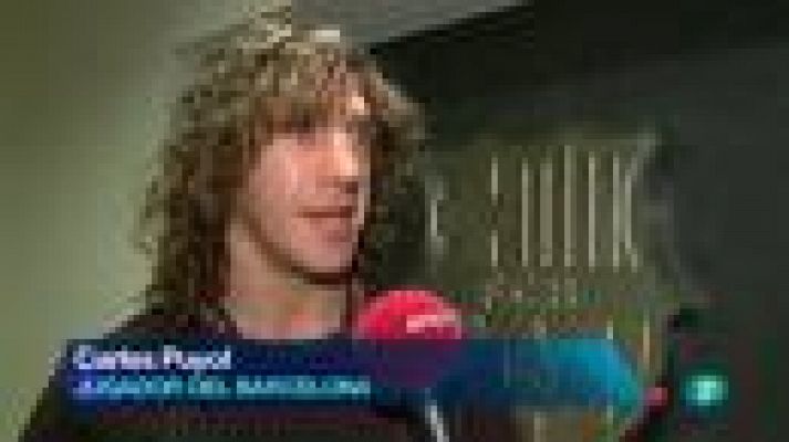 L'Informatiu - Carles Puyol, ha signat la renovació del seu contracte fins el 30 de juny de 2016