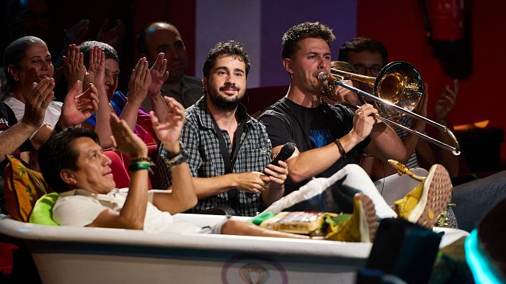 La Revuelta - Chip y Chop y un solo de trombón