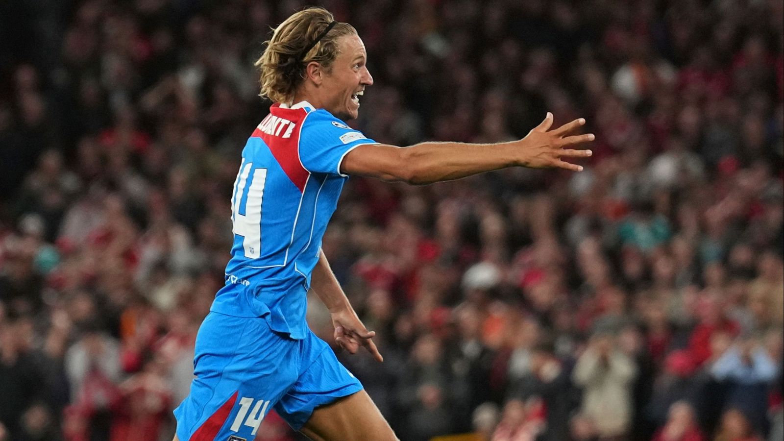 Virgil Van Dijk le aguó la fiesta a Marcos Llorente, que volvió a marcar un doblete en Anfield - Champions League | Ver