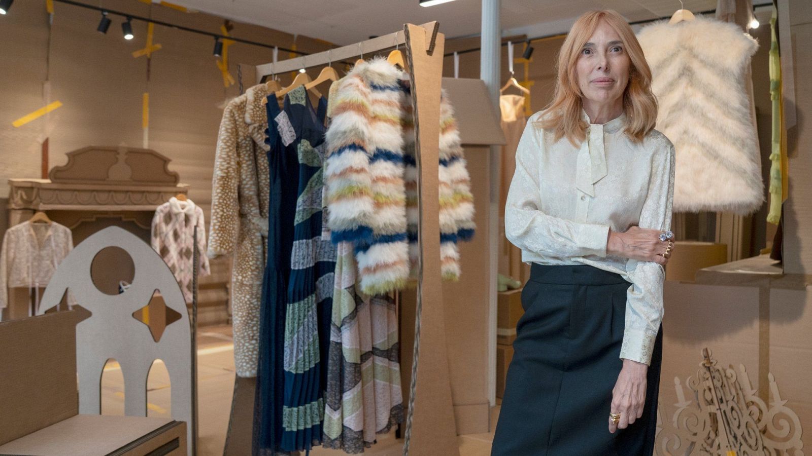 Teresa Helbig presenta su nueva colección, "un homenaje a aquellas personas que quisieron silenciar"