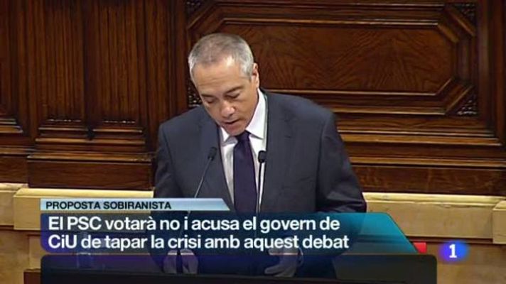 L'Informatiu - El PSC vota no a la proposta sobiranista i acusa el govern de CiU de tapar la crisi amb aquest debat