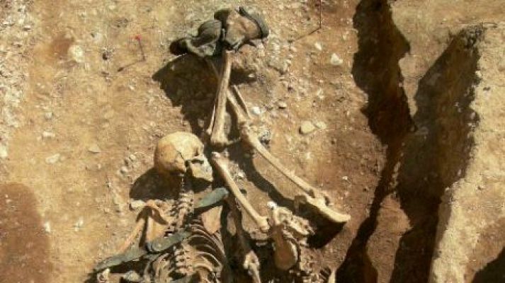 Noticias Aragón - Exhumación de la fosa de Singra, Teruel