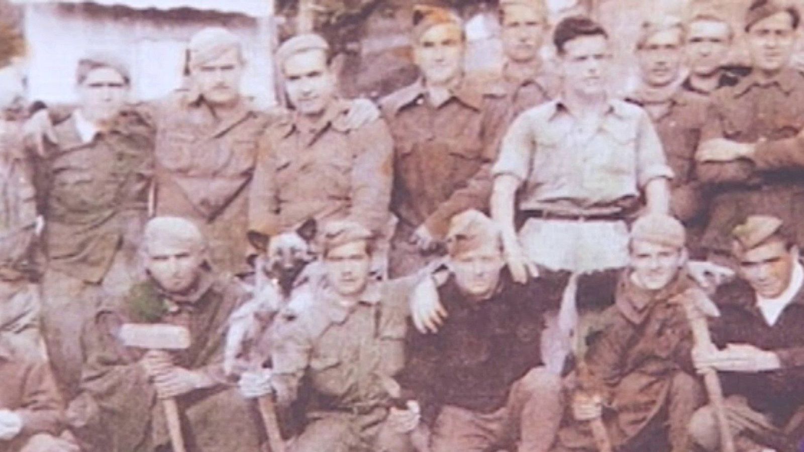 Homenaje de presos de la escuela de Roncal, en Navarra | Ver ahora