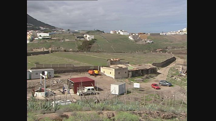 Modo Digital - Trabajos en la fosa del Llano de las Brujas (Arucas, Las Palmas)