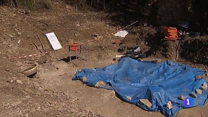 Telenavarra - Exhumación de cuatro fosas en las bordas de Iruzkun (Navarra)