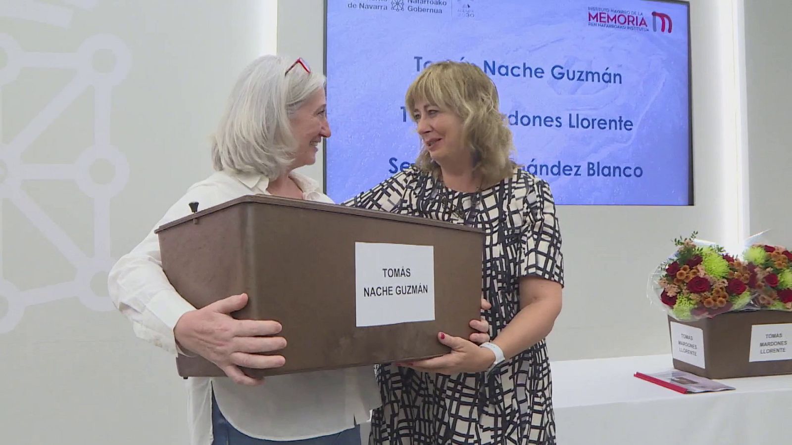 Entrega restos exhumados de la fosa de Berriozar (Navarra) | Ver ahora