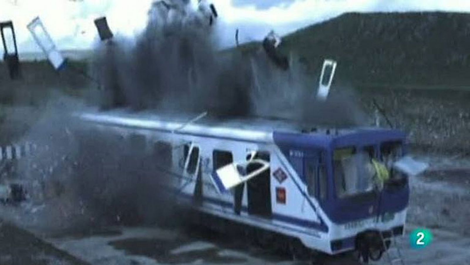 Vagones a prueba de terroristas - La 2 Noticias | Ver