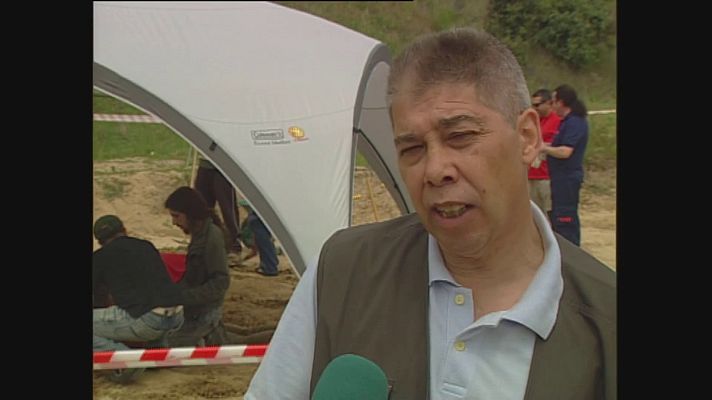 Noticias de Castilla-La Mancha - Exhumación en la Huerta de Tomás Alegría en Alcañizo (Toledo)