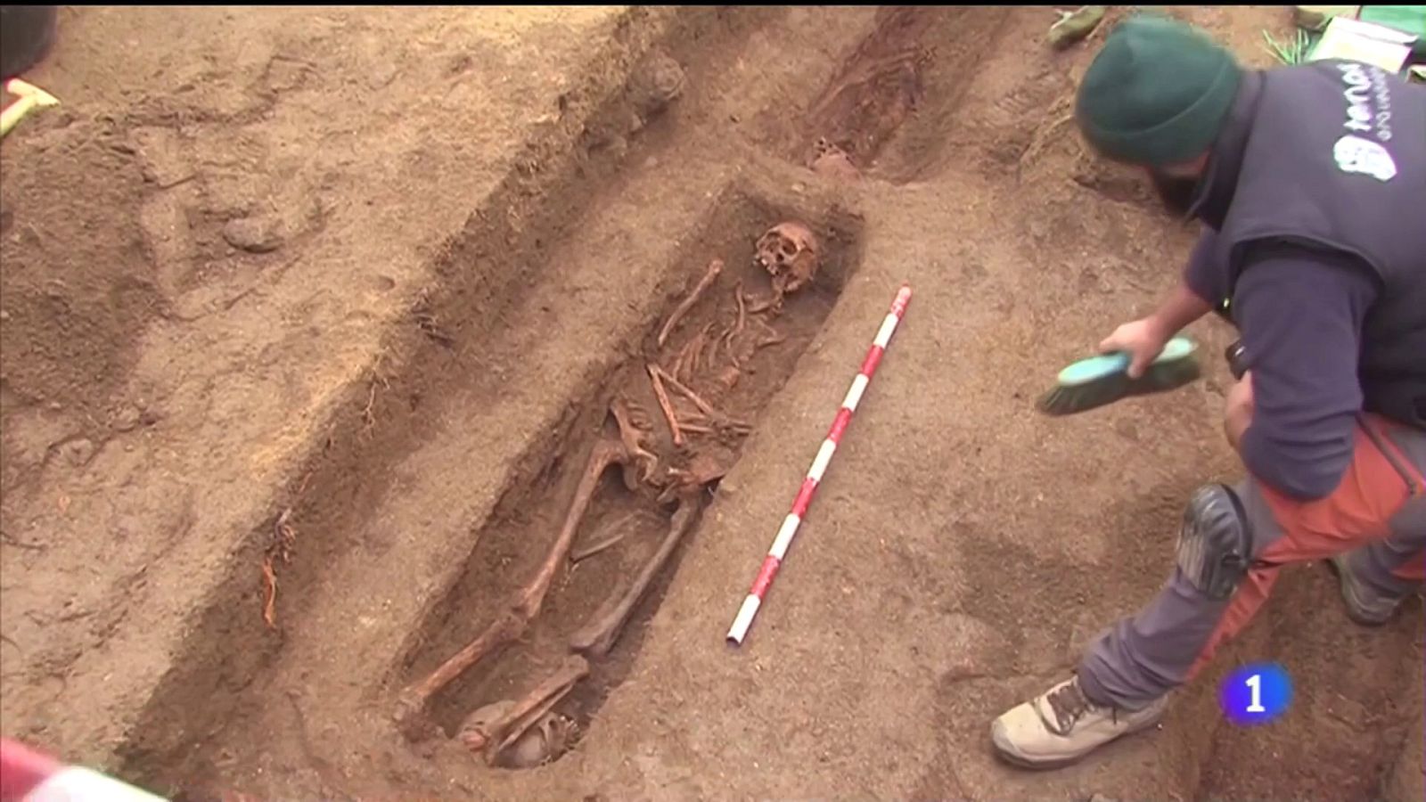 Identificados dos asturianos en el cementerio de Celanova (Ourense) | Ver ahora