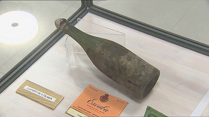 Telenavarra - Exposición sobre el Cementerio de las Botellas (Barrioplano, Navarra)