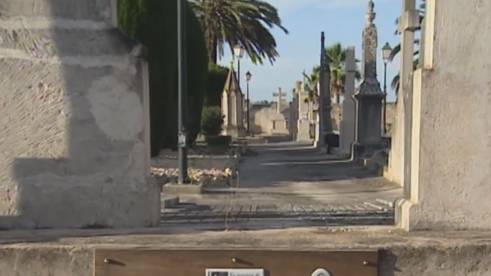 El juez autoriza exhumar la fosa de Calvià (Mallorca) | Ver ahora