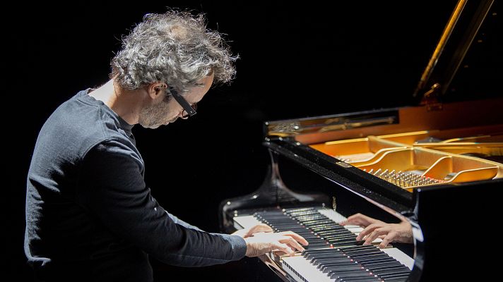 Telediario 1 - James Rhodes inicia su nueva gira: Manía
