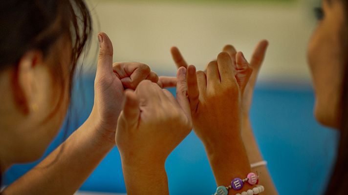 Telediario 2 - Marcos Pereira es sordo, trabaja como regidor en un musical y se dedica al teatro