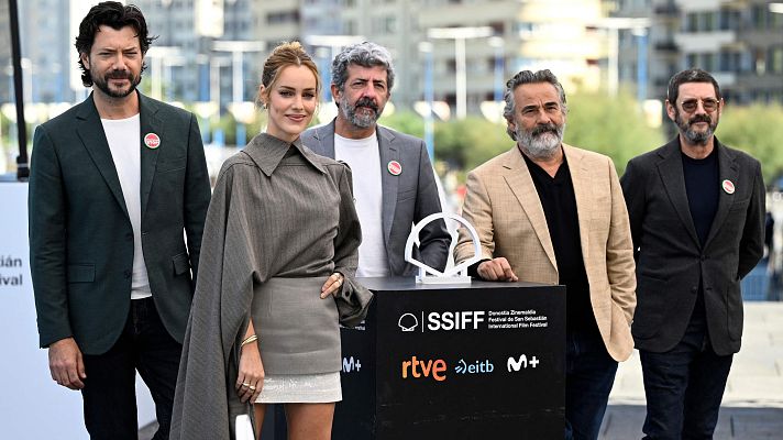 Telediario 2 - La nueva serie de Alberto Rodríguez, 'Anatomía de un instante', se presenta en San Sebastián