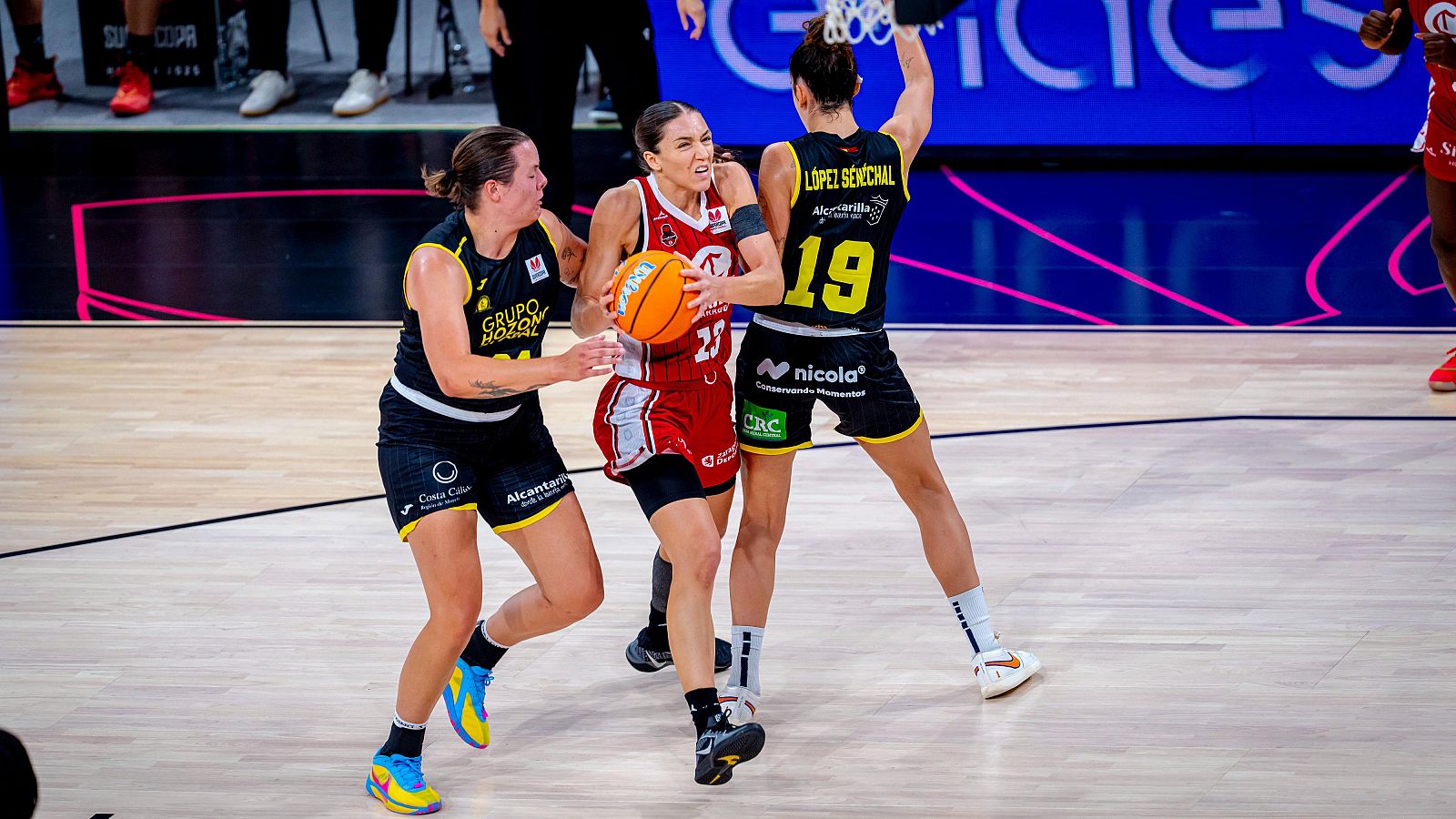 Baloncesto - Supercopa Femenina. 2ª Semifinal: Casademont Zaragoza - Hozono Global Jairis - Baloncesto en RTVE | Ver