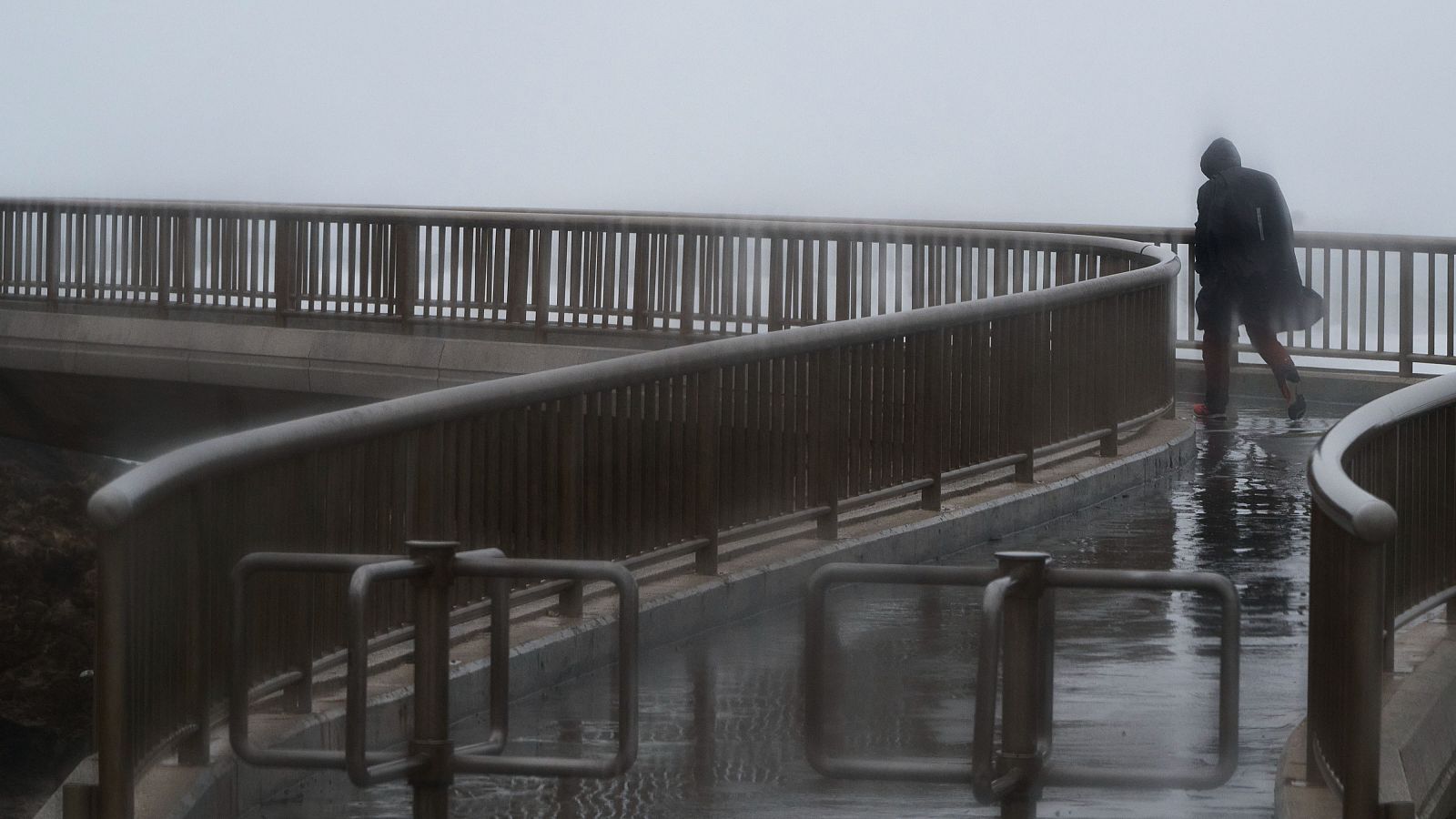 Fuertes lluvias y tormentas el este y sur este domingo 28 de septiembre | Ver