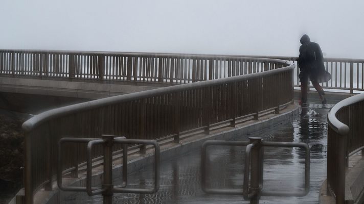 Telediario Matinal - Los efectos del exhuracán Gabrielle comenzarán a notarse este domingo con cinco comunidades en aviso
