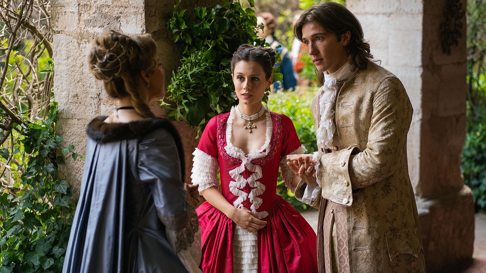 Valle Salvaje - Leonardo y Bárbara defienden su amor ante doña Amanda