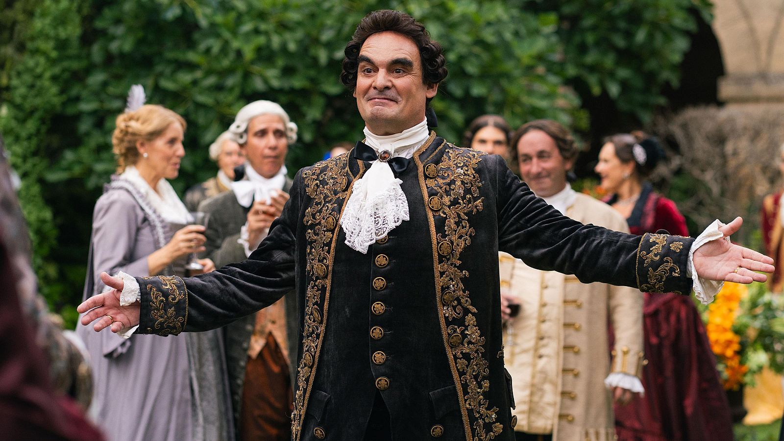 Valle Salvaje - Don Hernando anuncia el compromiso de Leonardo con Irene - Valle Salvaje | Ver