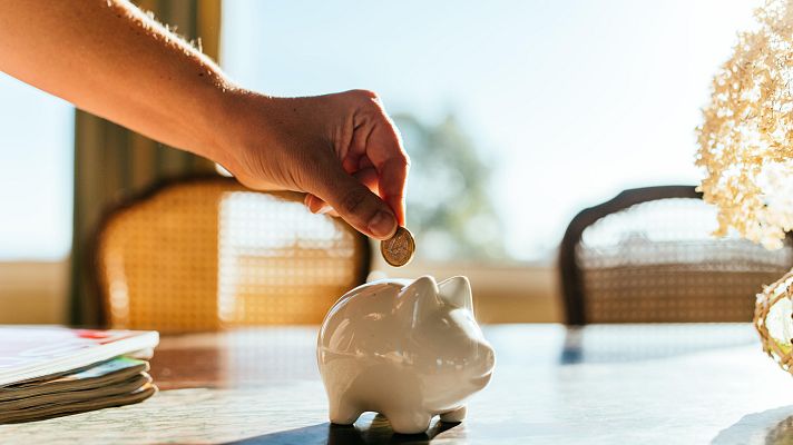 Telediario 1 - Gestionar las finanzas a través de una aplicación