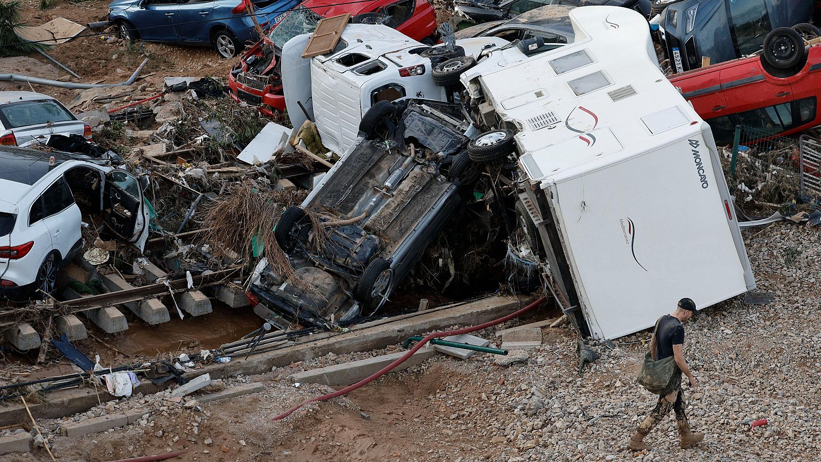 La jueza rechaza imputar al presidente de la Confederación del Júcar - Telediario 2 | Ver