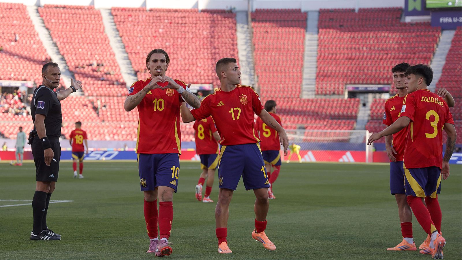 Tercer penalti pitado sobre Jan Virgili en el España-México sub 20 | Ver