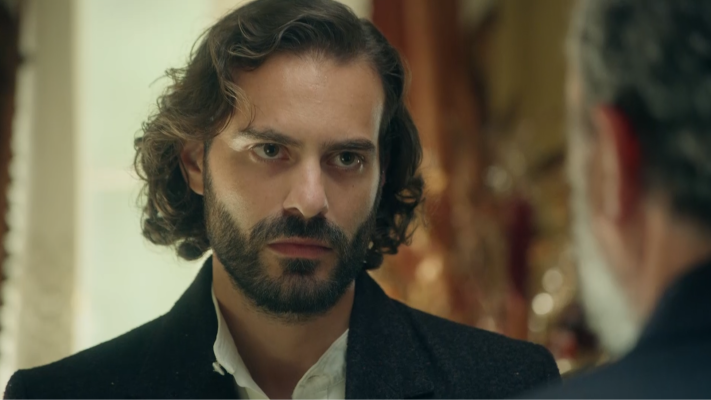 La promesa - La Promesa: Las razones de Adriano para marcharse de palacio