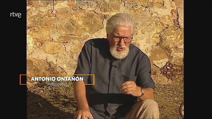 TeleCantabria - Fosa del cementerio de Talledo (Castro-Urdiales, Cantabria)