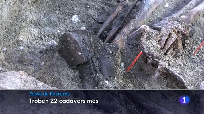 Informatiu Balear - Encuentran 21 cuerpos más en la fosa de Porreres (Mallorca)