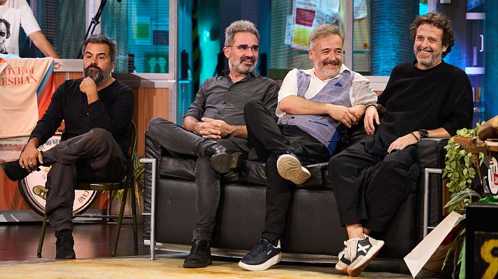 La Revuelta - Love of Lesbian, "menos ejército y más equipo"