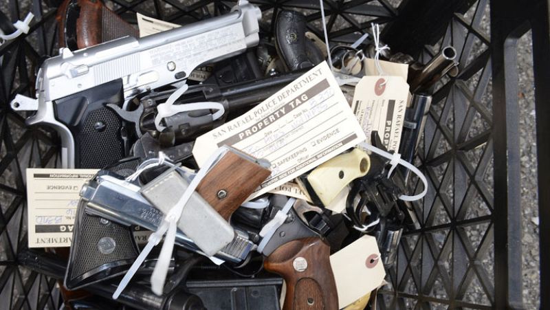 La policía estadounidense intenta retirar el mayor número de armas de fuego de las calles