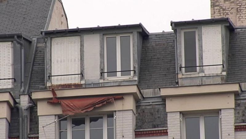 Expulsada en pleno invierno y con su bebé de su apartamento de 4 metros cuadrados