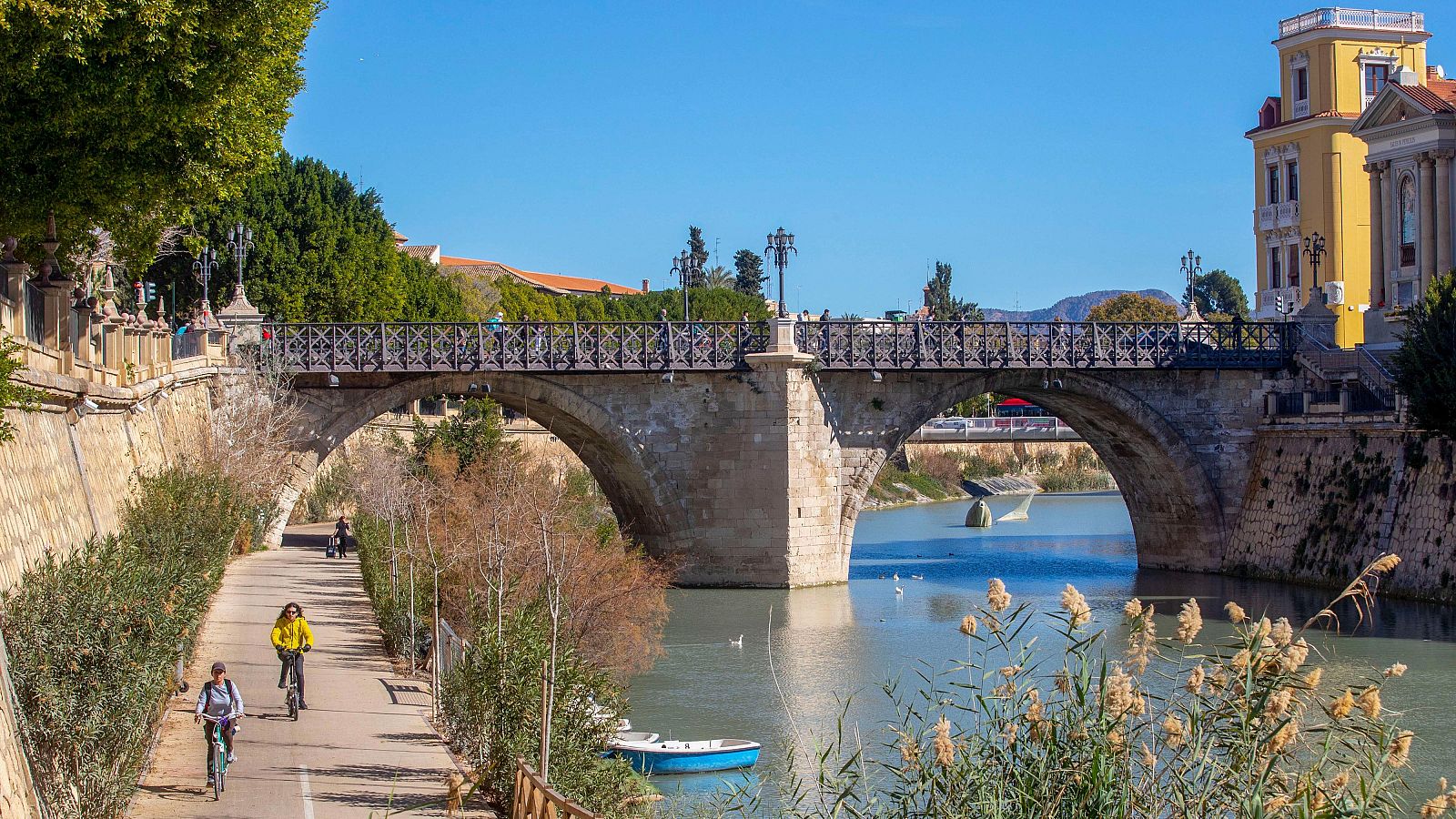 Regresa el veranillo... del membrillo - Mañaneros 360 | Ver