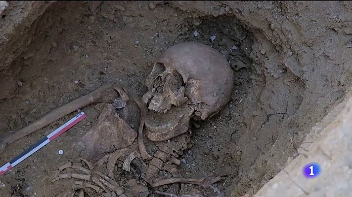 Informatiu Balear - Identifican los restos encontrados en la fosa de Selva (Mallorca)