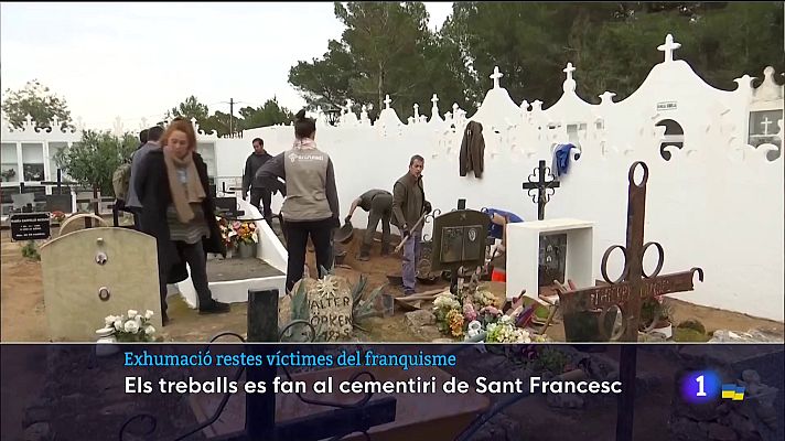 Informatiu Balear - Inicio de la exhumación de la fosa de Sant Francesc (Formentera)