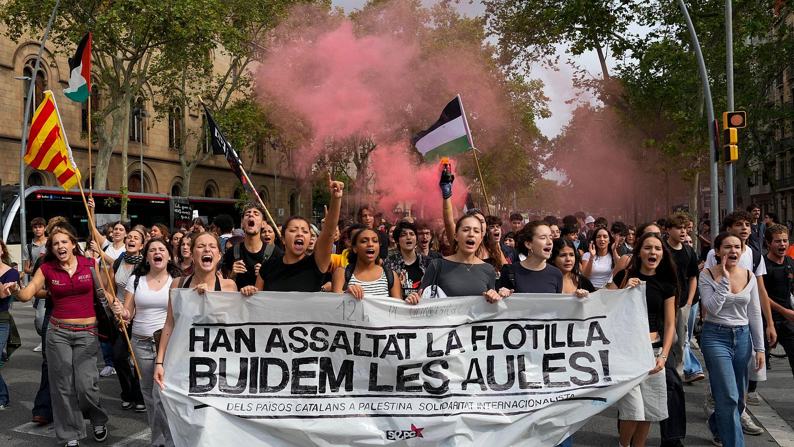 Protesta masiva: ¿nuevo "No a la Guerra"? - Mañaneros 360 | Ver