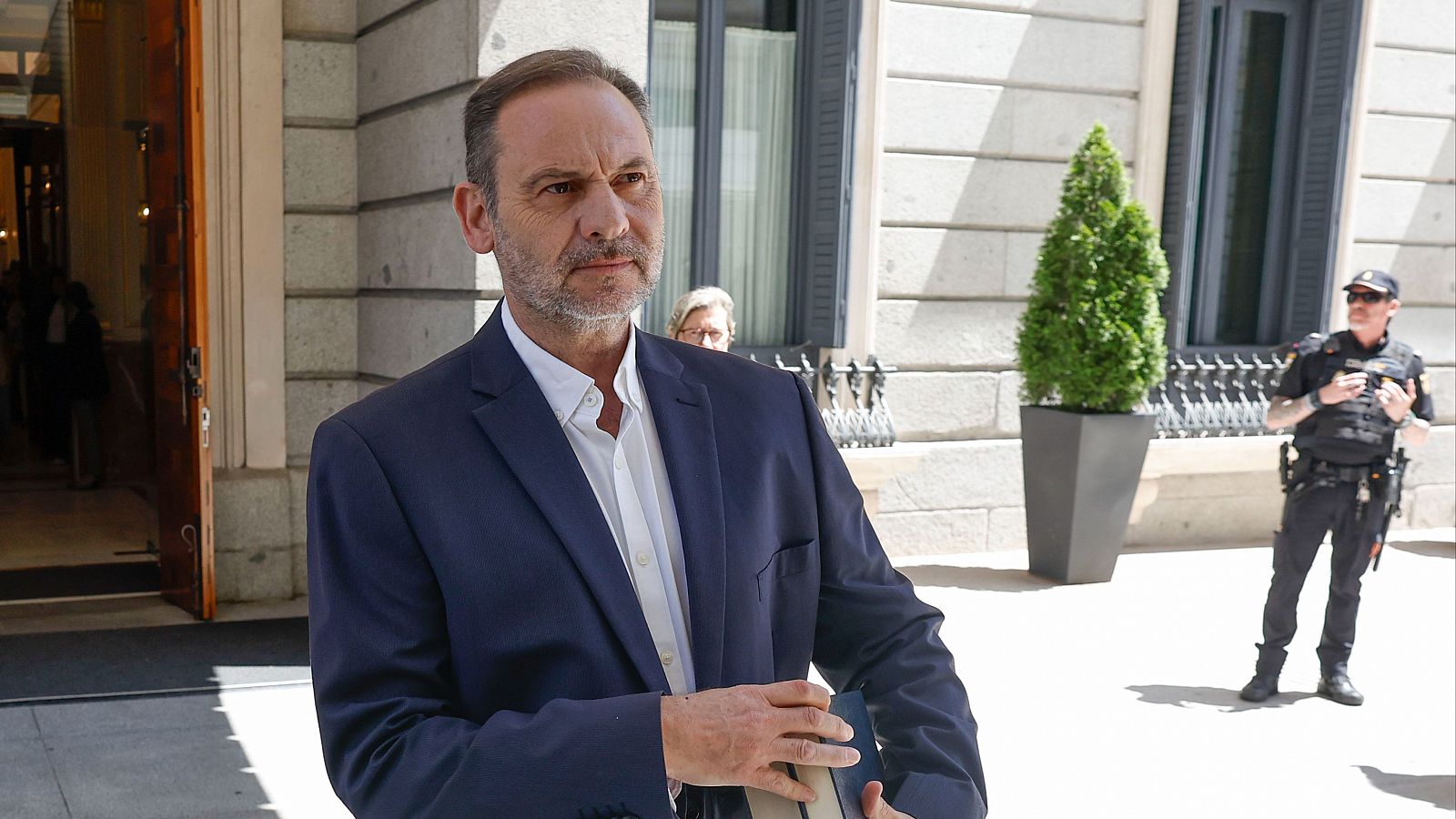 La UCO detecta más de 95.000 euros de gastos sin justificar en las cuentas de Ábalos | Ver