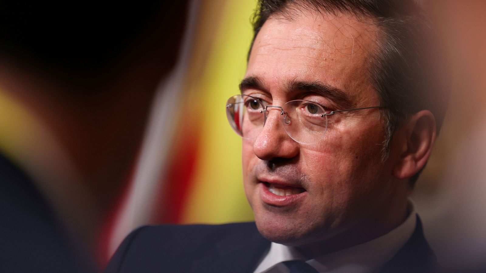 Albares: el sí de Hamás es "un paso más hacia la paz" - Fin de semana 24h | Ver