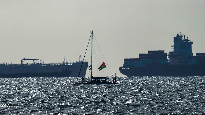 Telediario Fin de Semana - Vuelven a España 21 de los 49 tripulantes de la flotilla detenidos por Israel