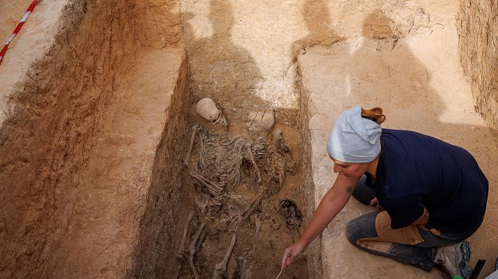 Noticias Andalucía - Exhumación de fosas en el cementerio de Osuna, Sevilla
