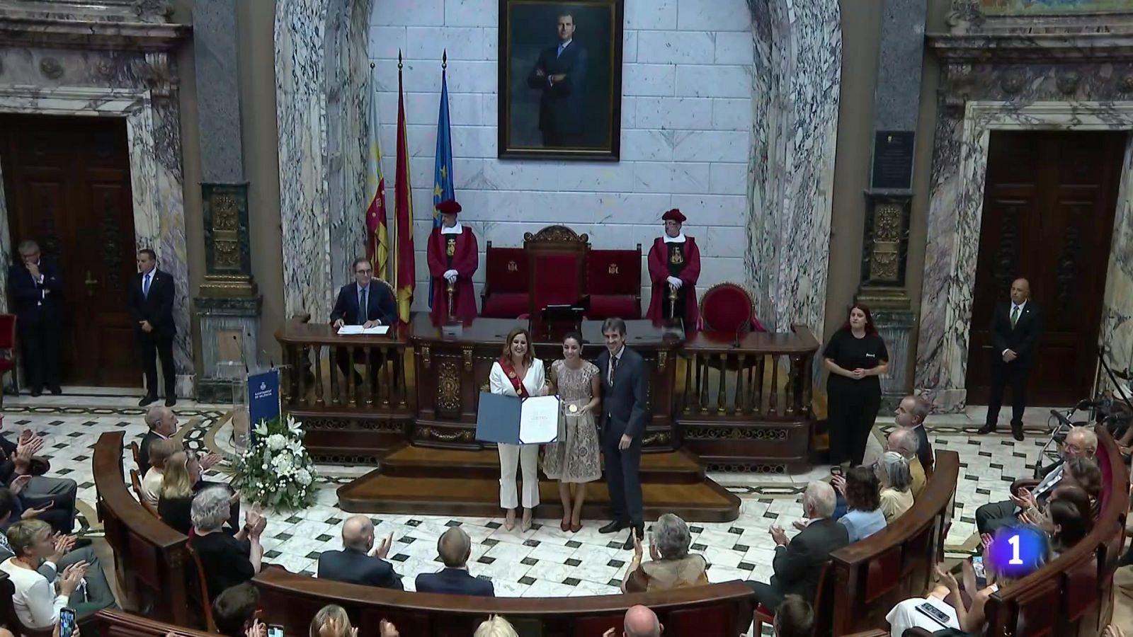 L'Informatiu Comunitat Valenciana 1 - 06/10/25 | Ver