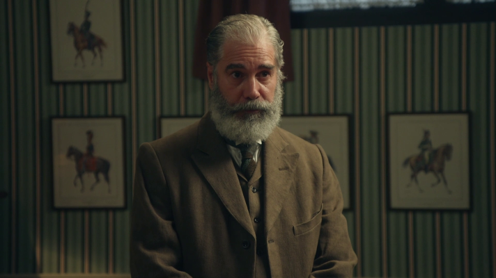 La promesa - El doctor sobre la enfermedad de Petra: "Es tétanos"