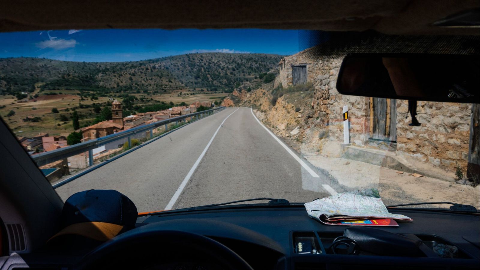 Coche sin conductor: la alternativa para facilitar la movilidad en áreas rurales - Telediario 1 | Ver